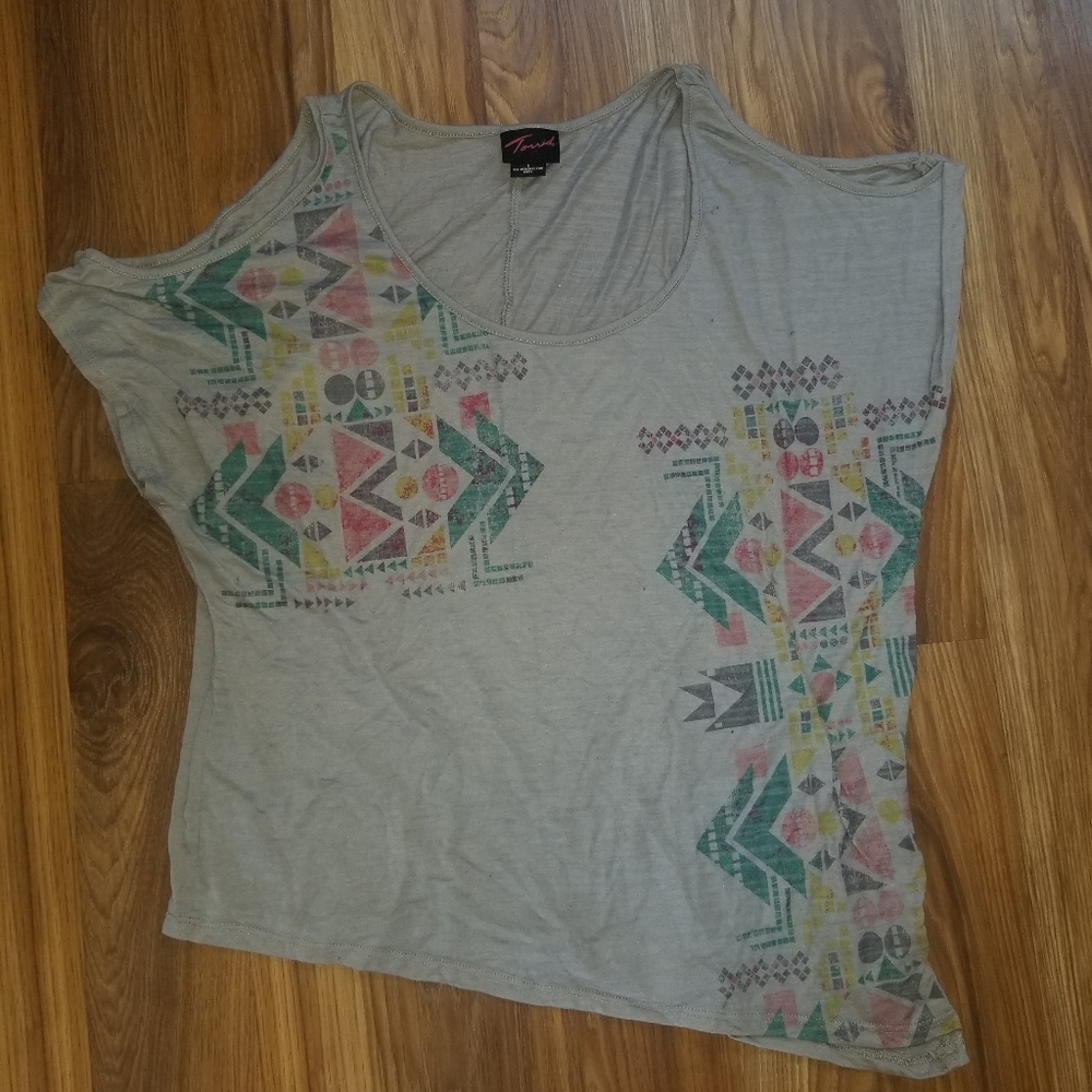 Cold Shoulder Tee